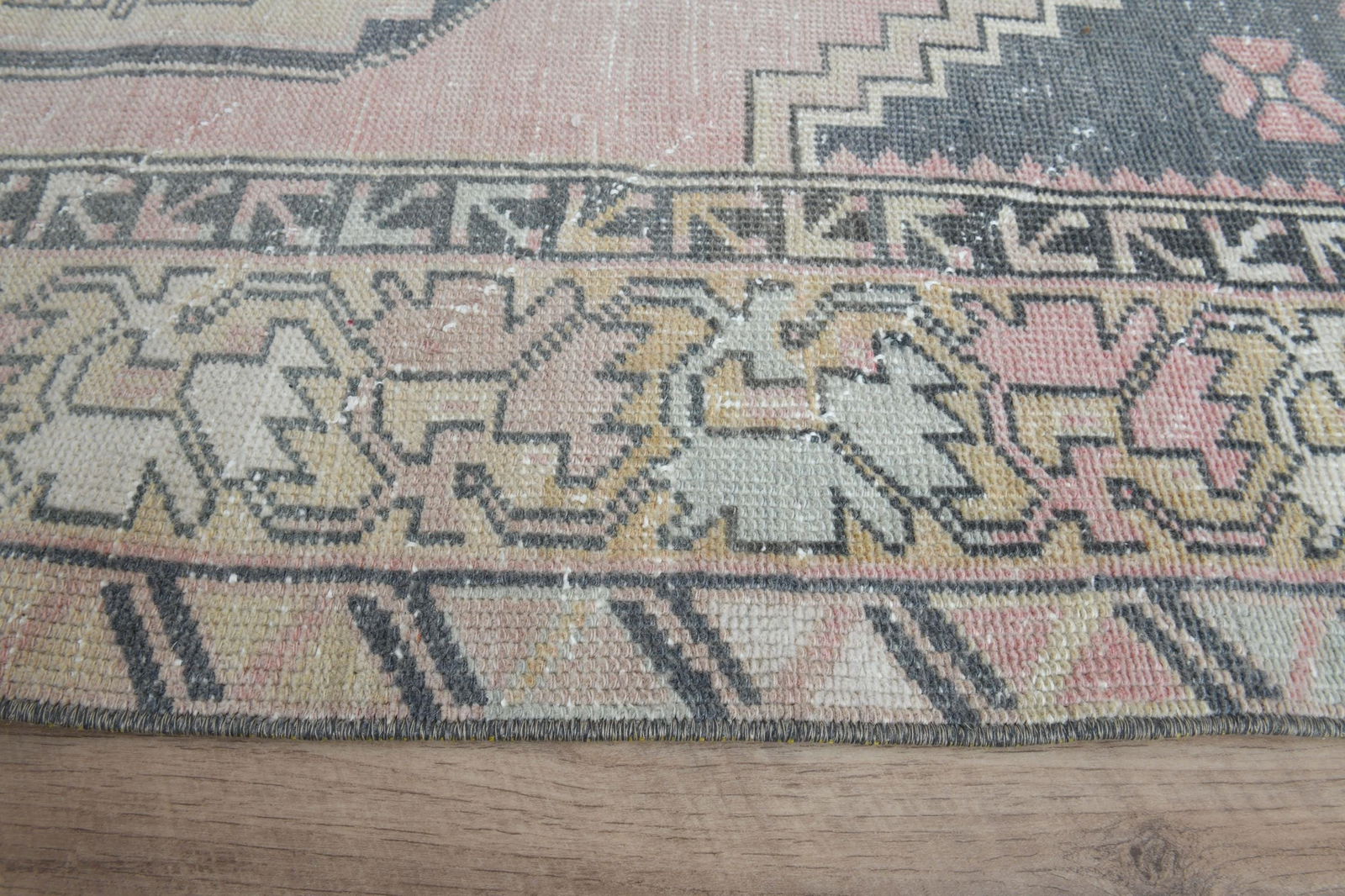 4'3x6'2 ft, SPECIAL TURKISH RUG - 4