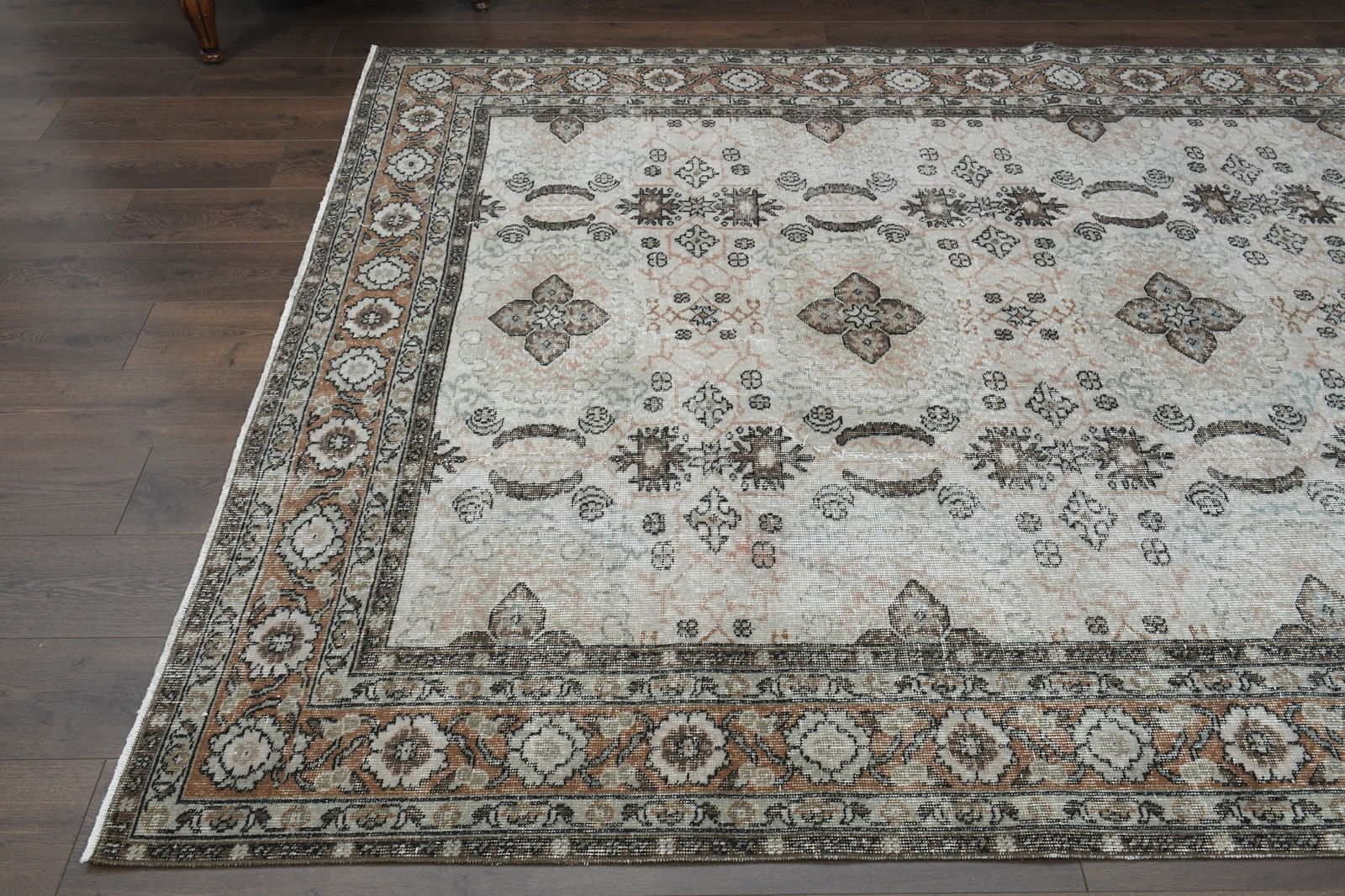 6'7x10'5 ft, OVERSIZE AREA RUG - 6