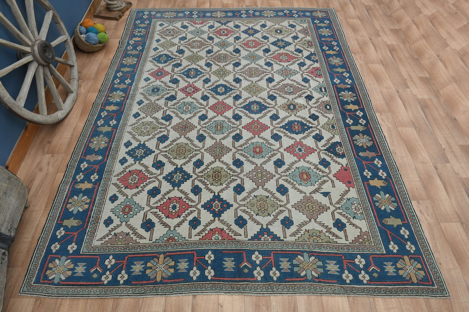 9'2x12'5 ft, OUSHAK AREA RUG (1 of 19)