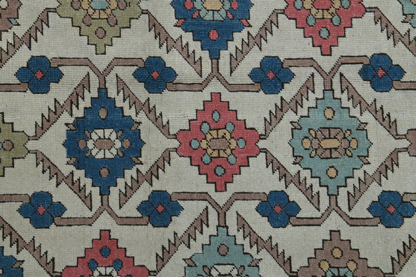 9'2x12'5 ft, OUSHAK AREA RUG - 6