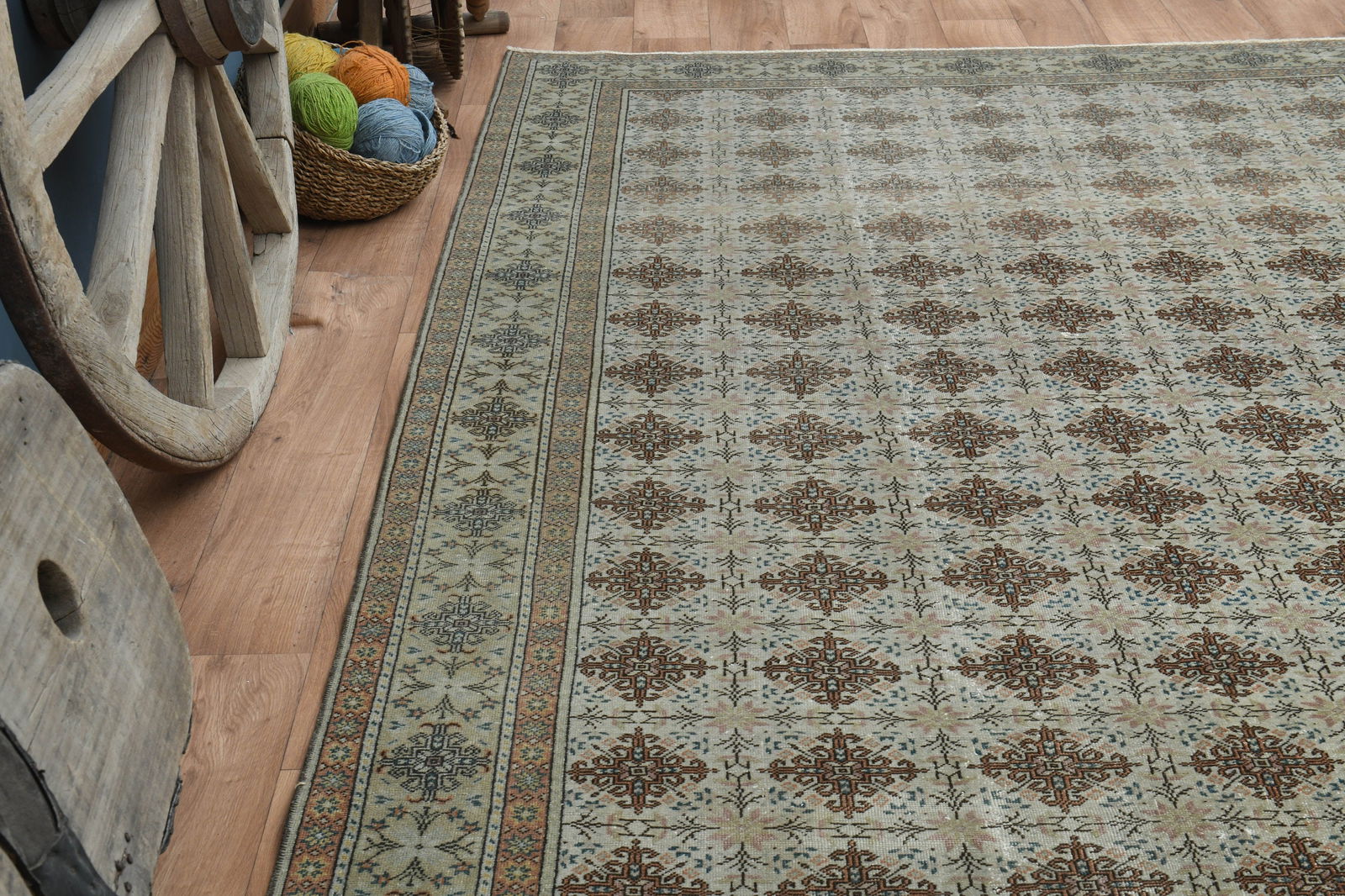 6'4x9'3 ft, GREEN BEIGE RUG - 10