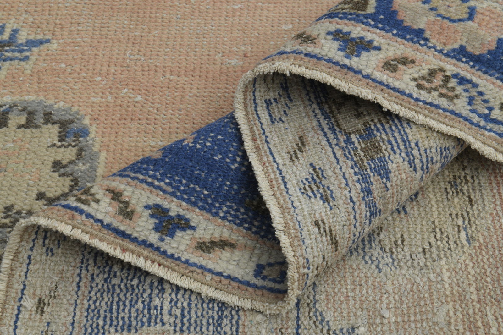 6x9 TURKISH RUG, Faded Pink: Title: 6x9 TURKISH RUG, Faded Pink Description: This Turkish one-of-a-kind Vintage Turkish Rug is hand-knotted and handwoven by the most skilled artisans who use pure wool, in muted, natural tones, an