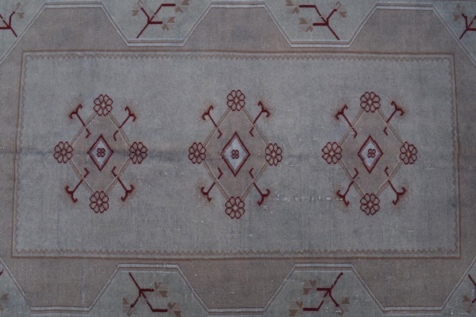 5'3x7'7 ft, MUTED COLORS RUG - 15