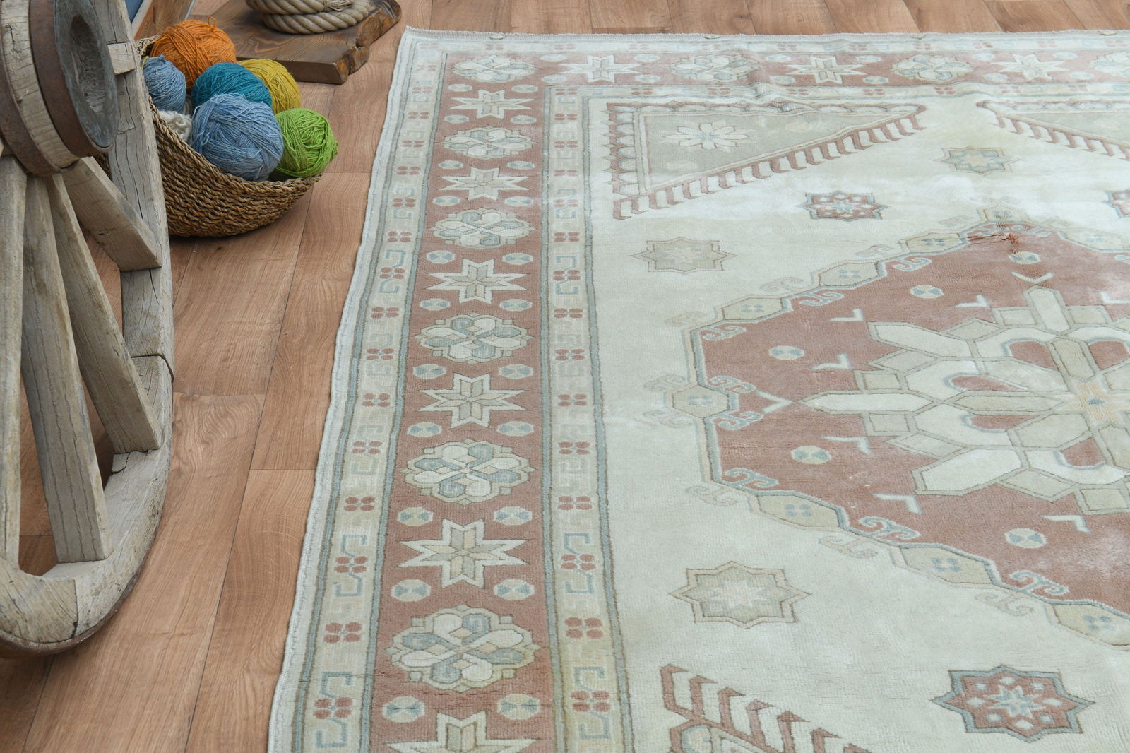 6'6x10'1 ft, TURKISH OUSHAK RUG - 5