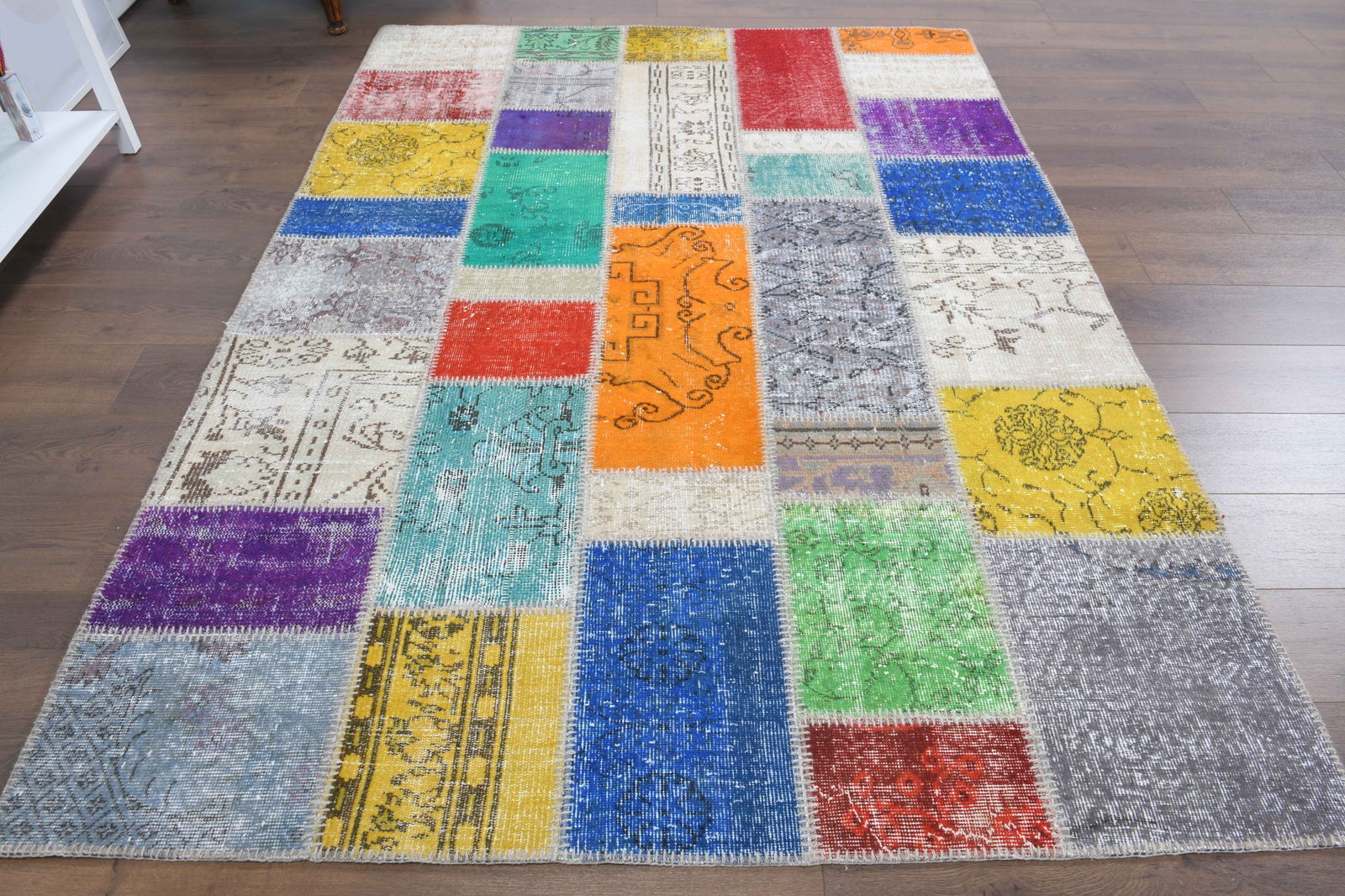 5'7x7'9 ft, HAND LOOMED, Colorful Patchwork Turkish Rug: Title: 5'7x7'9 ft, HAND LOOMED, Colorful Patchwork Turkish Rug Description: This Turkish one-of-a-kind Vintage Turkish Rug is hand-knotted and handwoven by the most skilled artisans who use pure