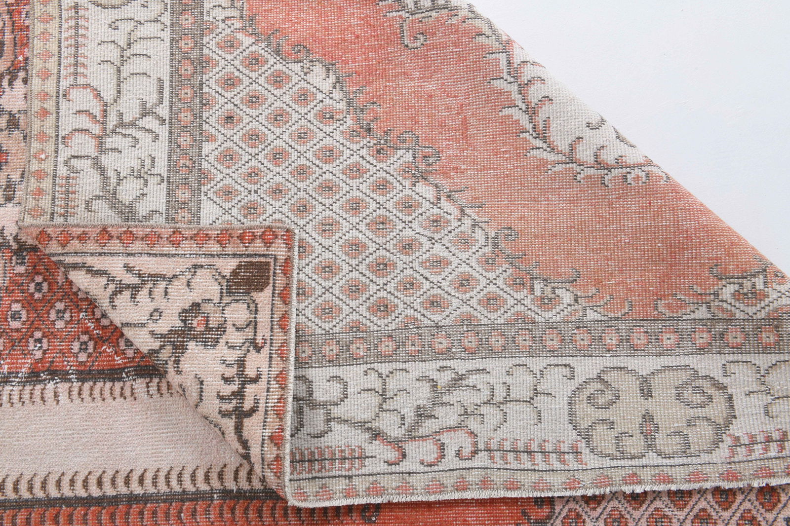 5.5x8.8 ft, ANTIQUE Rug, TURKISH - 8