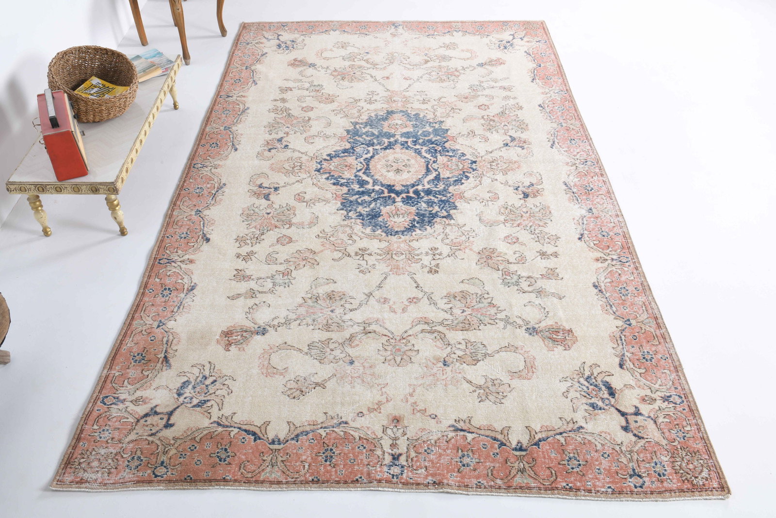 6.3x10.4 ft, TURKISH Rug, Vintage: Title: 6.3x10.4 ft, TURKISH Rug, Vintage Description: This Turkish one-of-a-kind Vintage Turkish Rug is hand-knotted and handwoven by the most skilled artisans who use pure wool, in muted, natural ton
