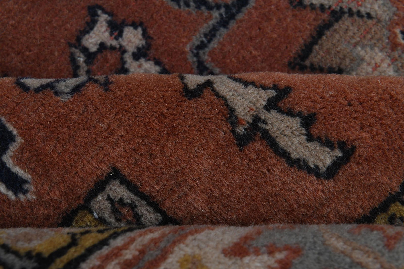 6.7x9.8 ft, PERSIAN AREA RUG - 4