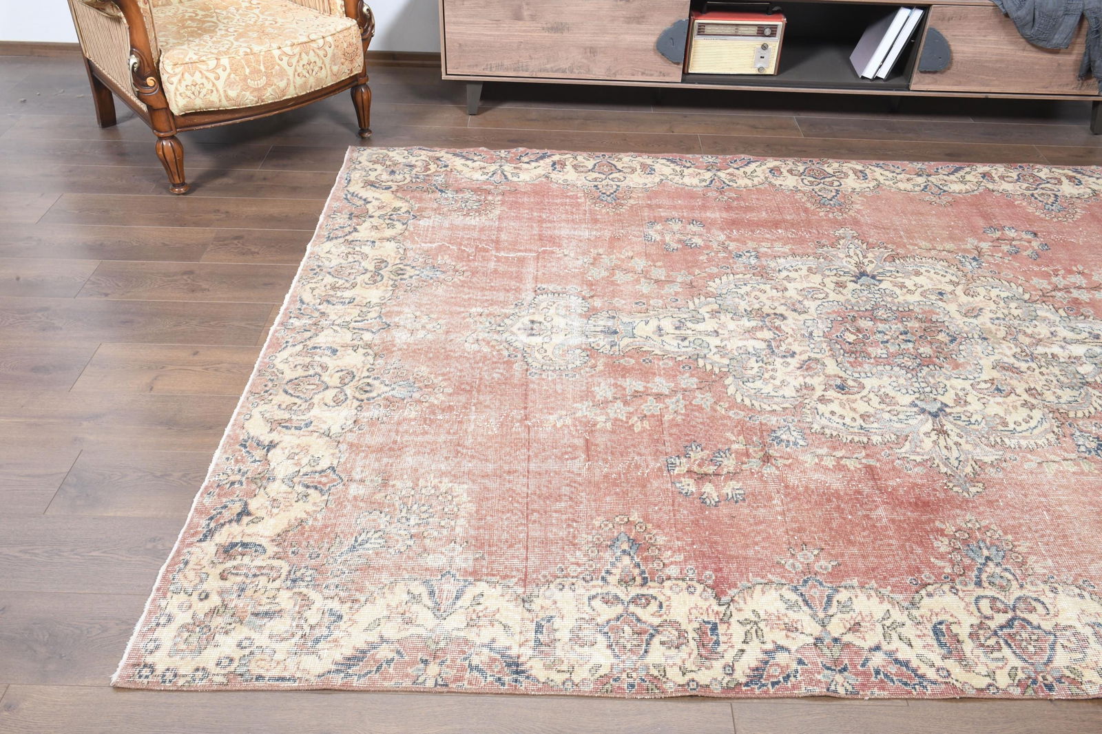 Antique Modern Decor 6’9” x 10’2” - 4