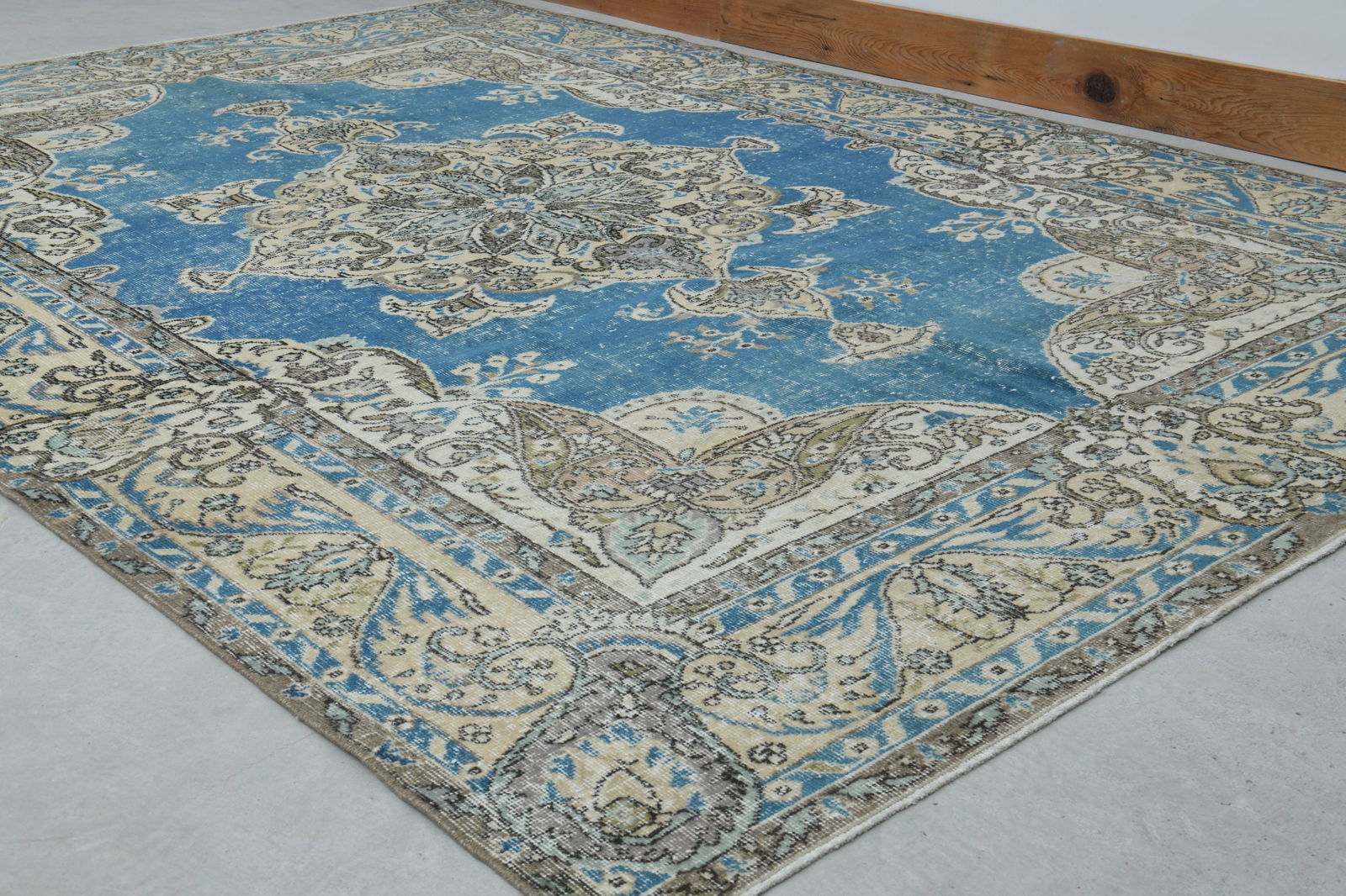 7.1x10.3 ft, BLUE TURKISH RUG - 3