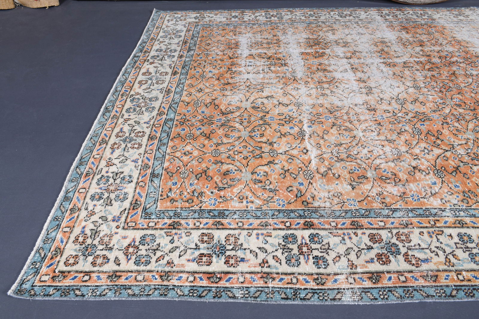 6.3x10 TURKISH Oushak Rug - 6