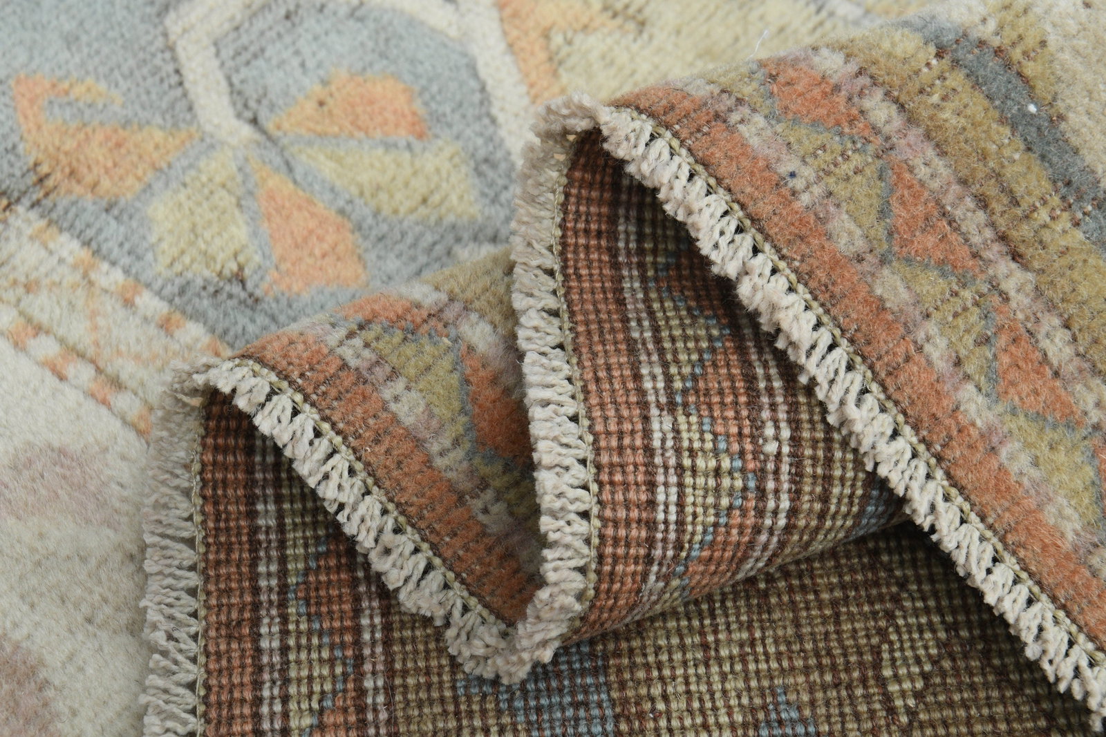 6'5x9'4 ft, YELLOW MILAS RUG: Title: 6'5x9'4 ft, YELLOW MILAS RUG Description: This Turkish one-of-a-kind Vintage Turkish Rug is hand-knotted and handwoven by the most skilled artisans who use pure wool, in muted, natural tones, a