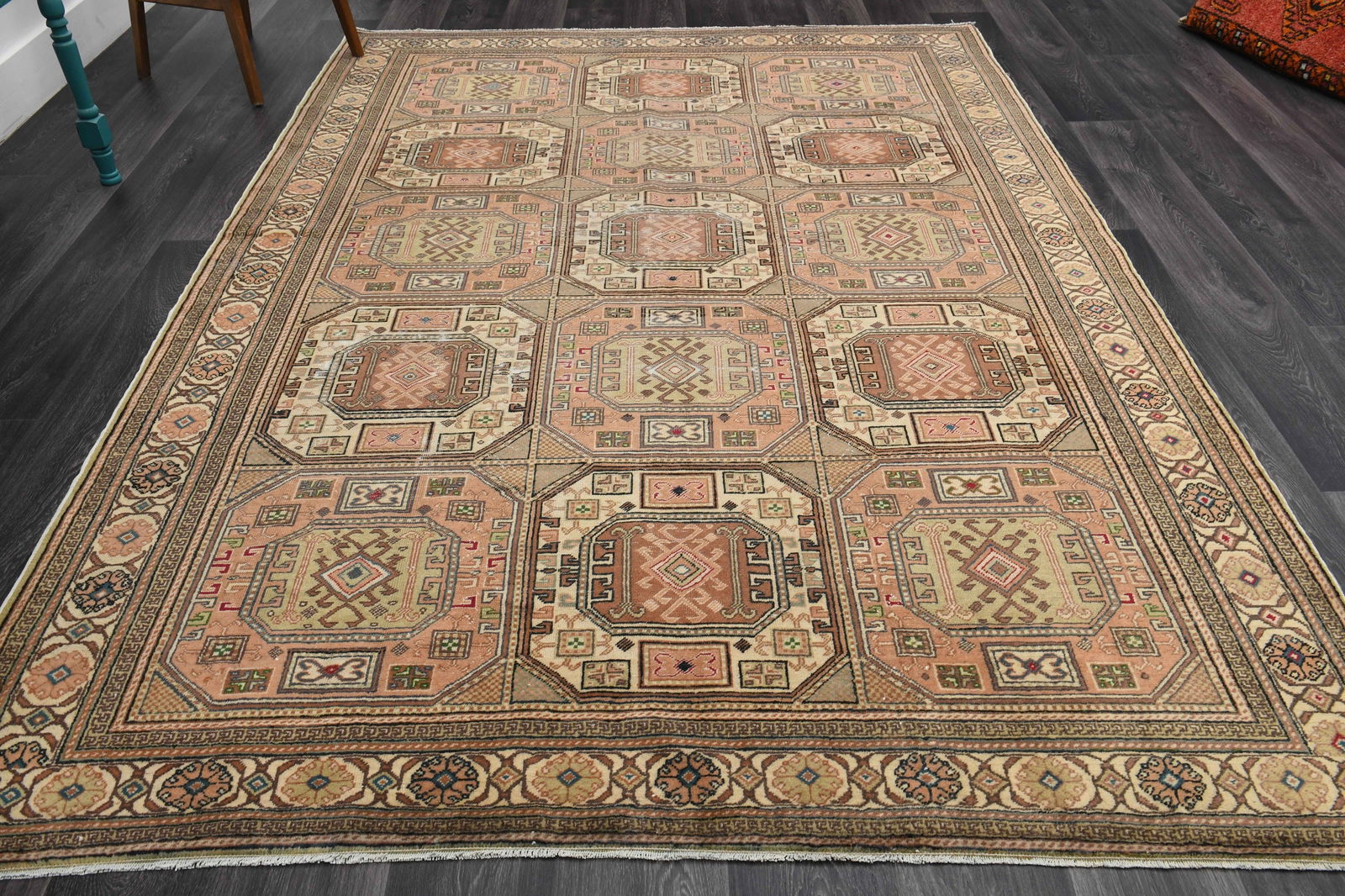 6.6x9.6 ft, HEIRLOOM TURKISH Rug: Title: 6.6x9.6 ft, HEIRLOOM TURKISH Rug Description: This Turkish one-of-a-kind Vintage Turkish Rug is hand-knotted and handwoven by the most skilled artisans who use pure wool, in muted, natural