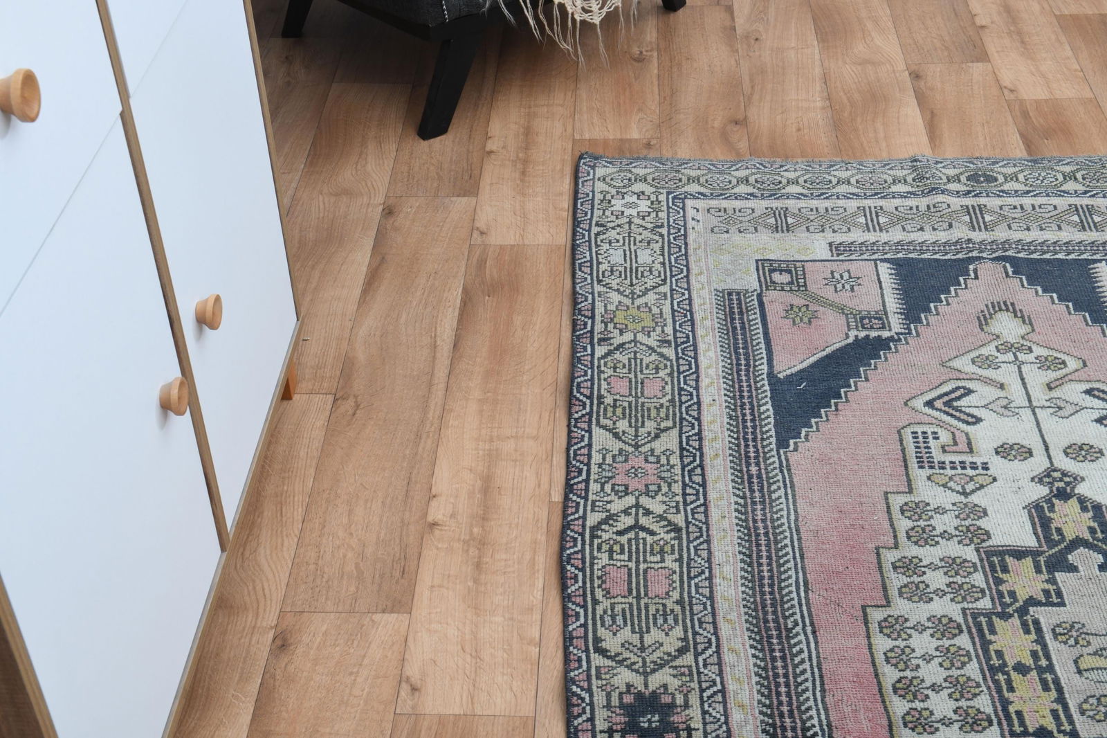 4'3x7'8 ft, PINK OUSHAK RUG - 4