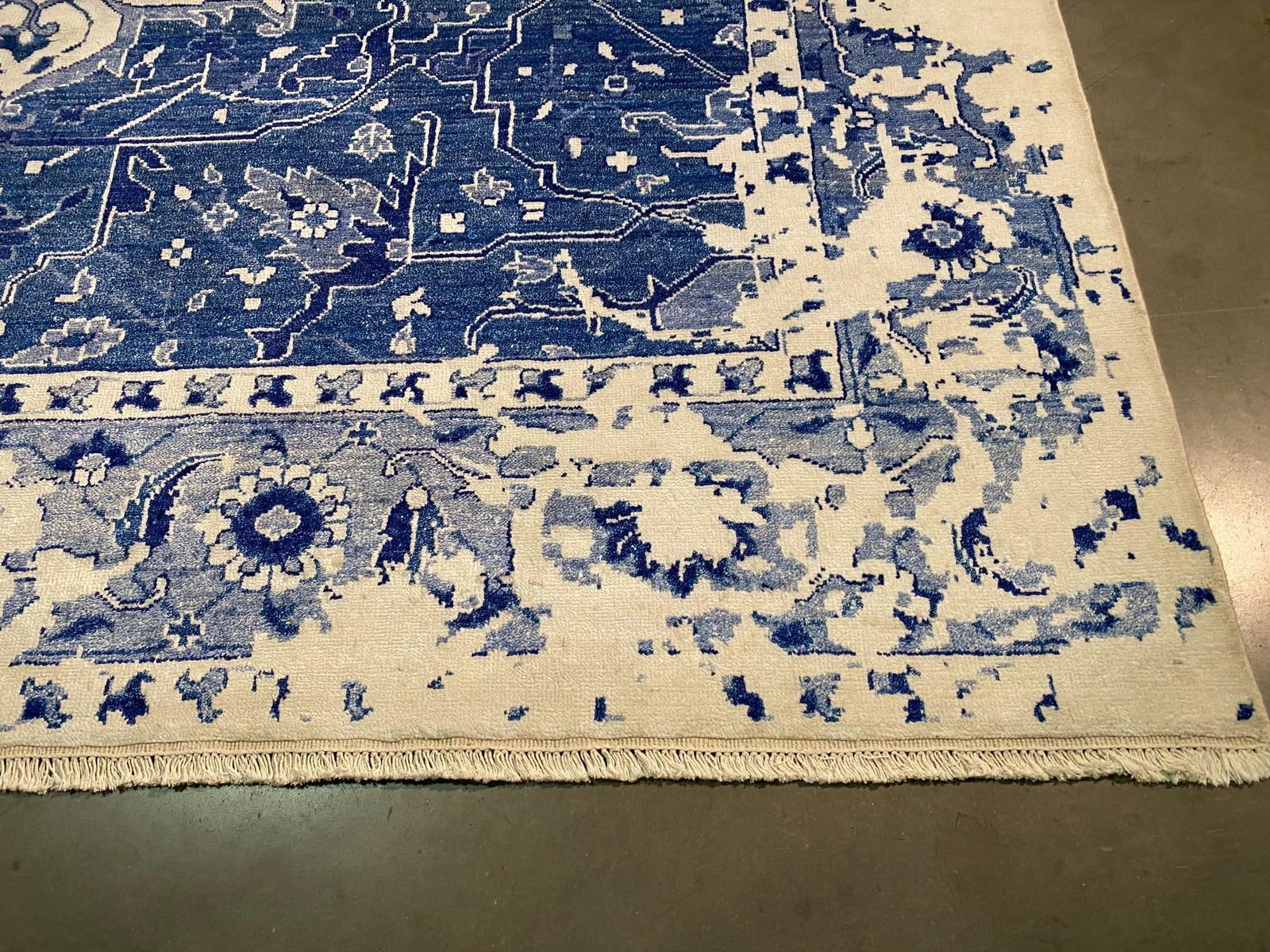 Stunning Modern Rug 8x10 - 2