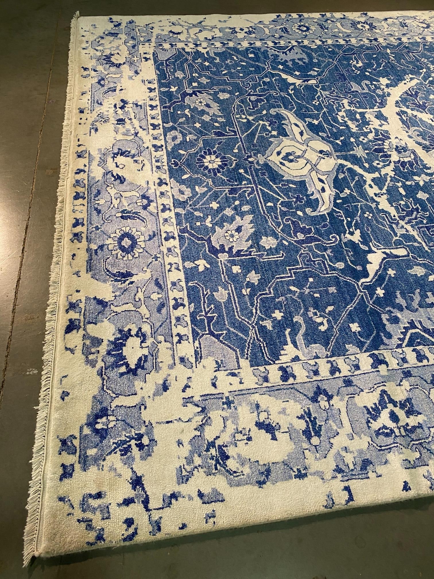 Stunning Modern Rug 8x10 - 7