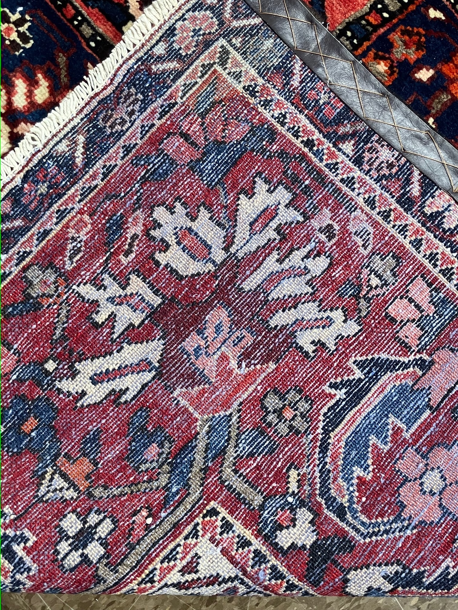 Bakhtiar 9.10x12.6 - 3