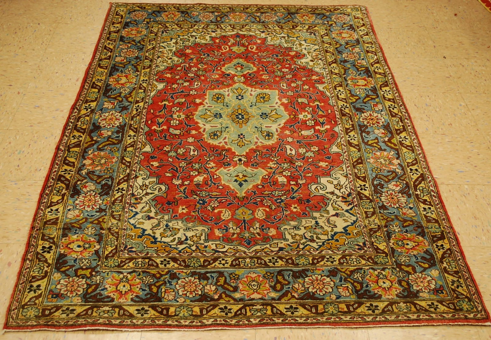 PERSIAN QOME RUG 4' 7" x 6'4" (1 of 12)