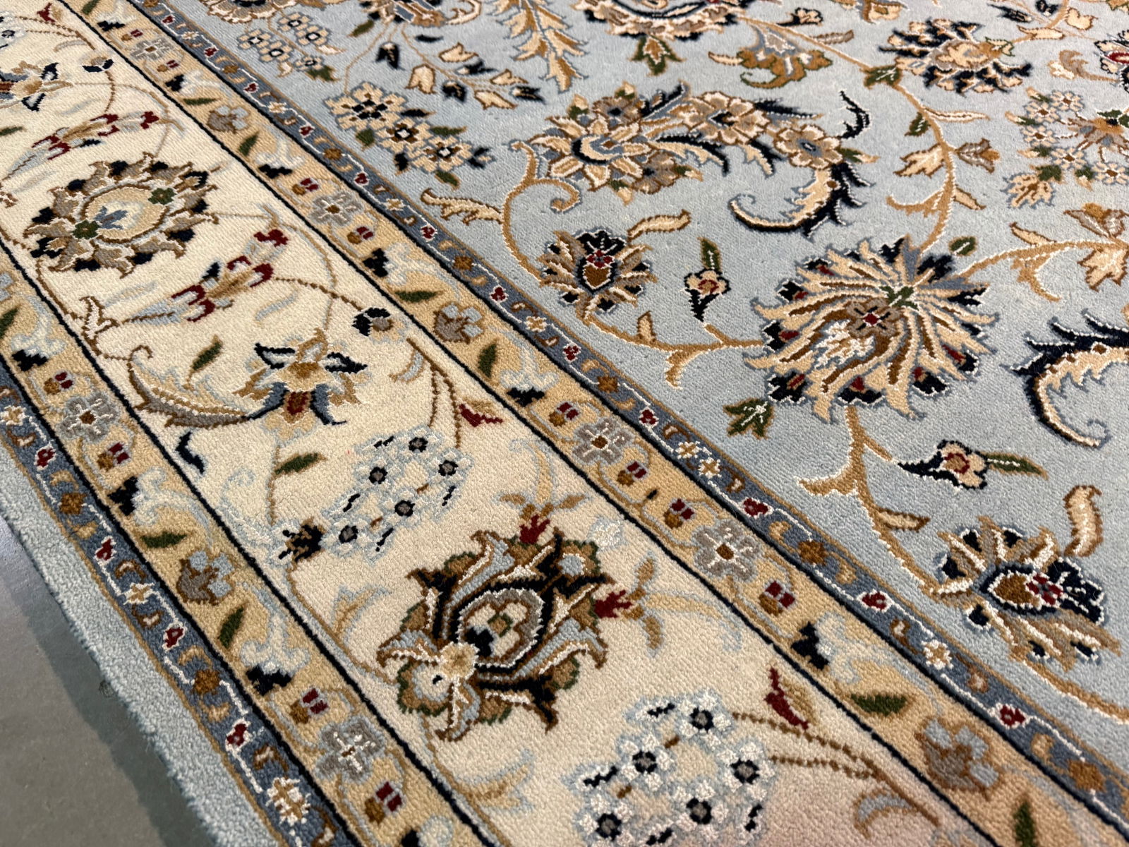 Fine Silk and wool Kashan Rug 8x10 - 4