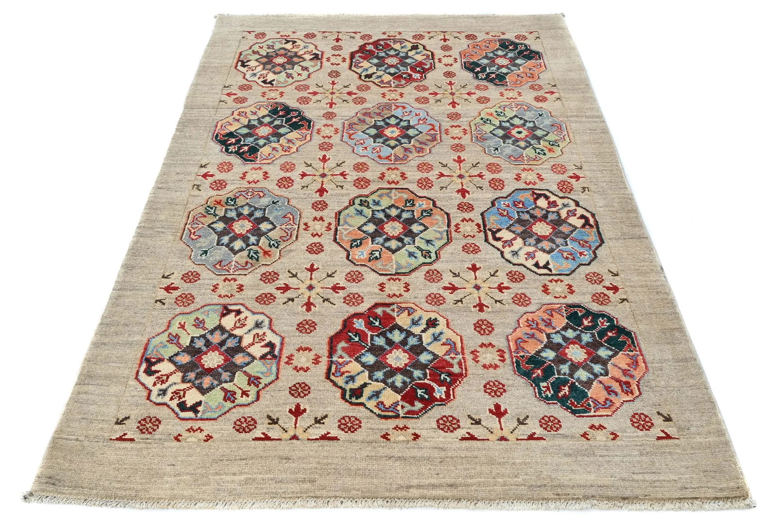 Beige Floral Modern 4X6 Kazak Oushak Pakistan Rug - 3