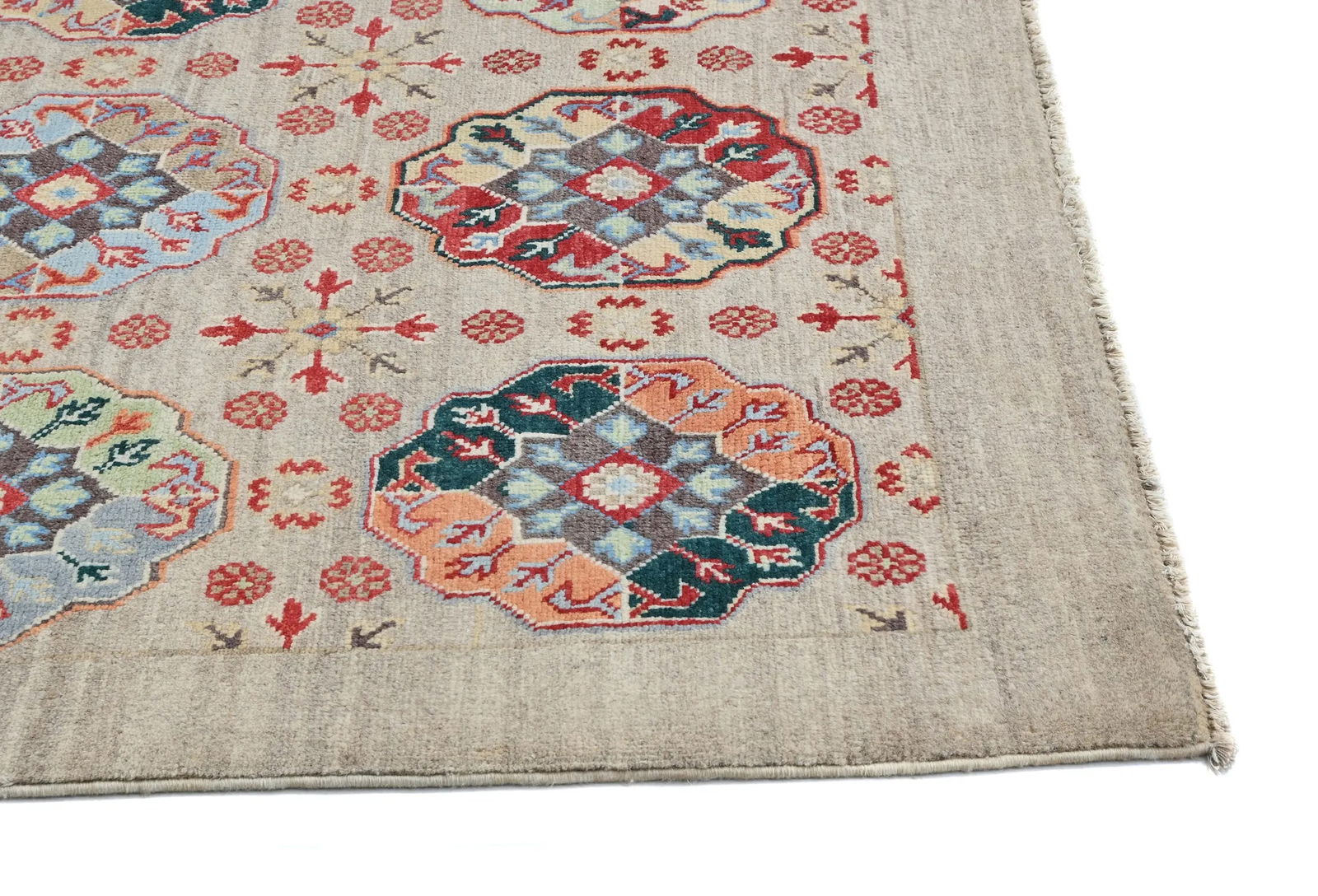 Beige Floral Modern 4X6 Kazak Oushak Pakistan Rug - 9
