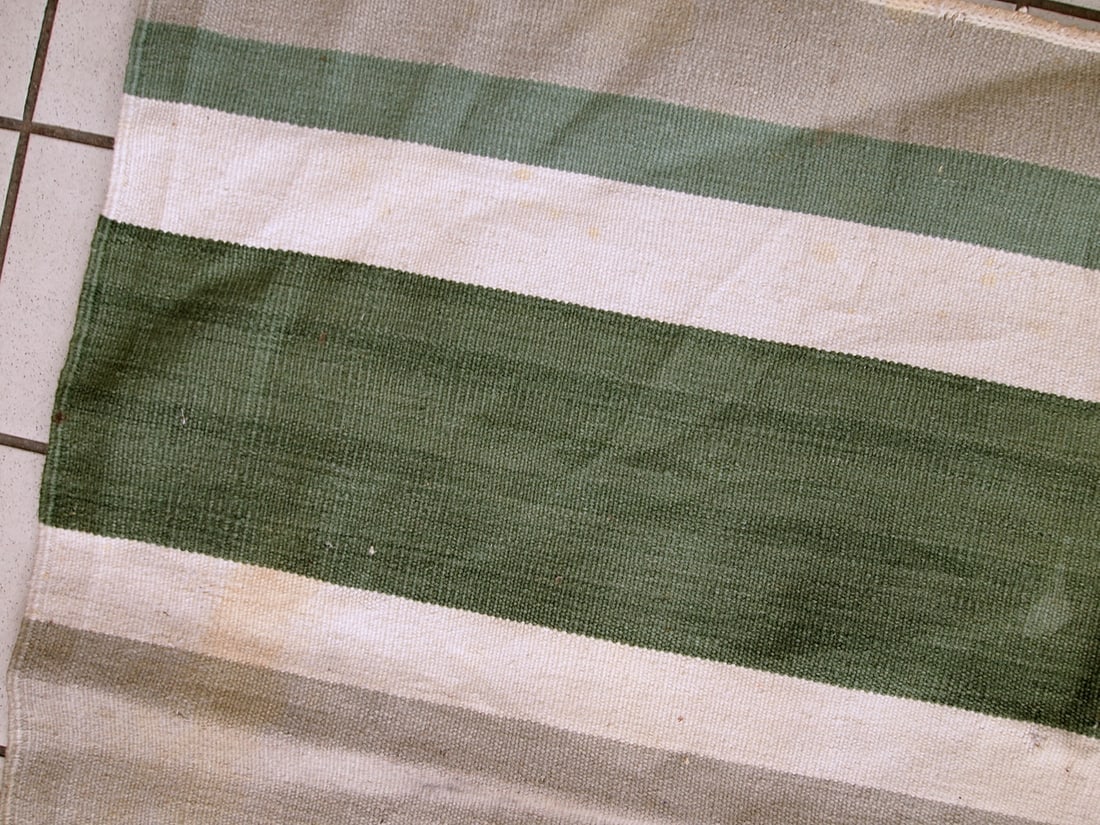 Handmade antique Indian Dhurri kilim 5.4' x 7.8' (167cm x 238cm) 1930s - 3