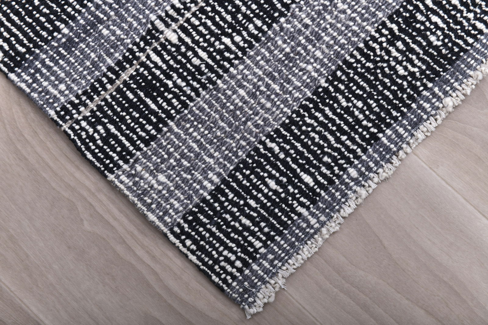 2'4'' x 9'8'' Turkish Handmade Kilim Rug - 241375 - 7