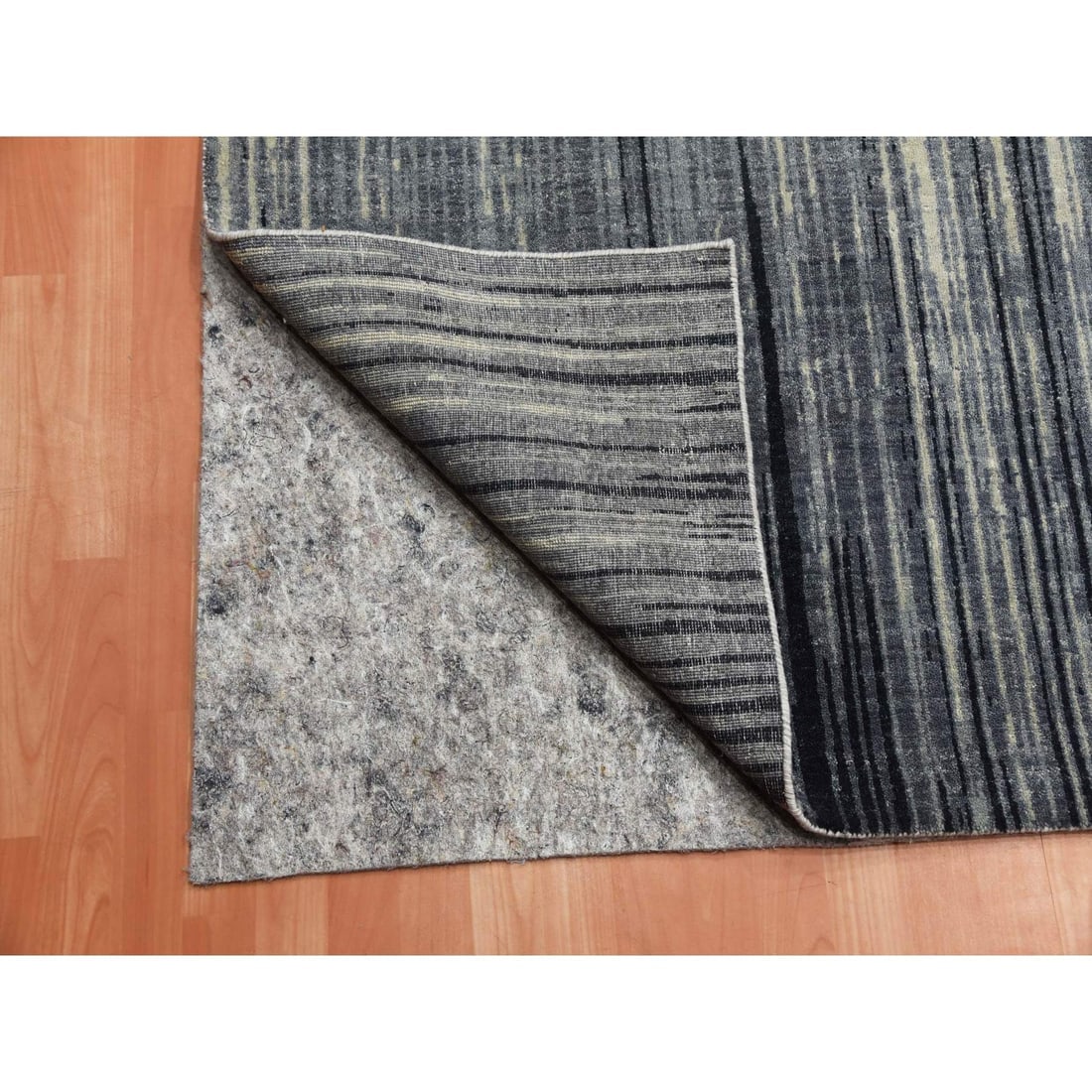 Gray and Black, Pure Wool, Hand Knotted Modern Ombre Design Rug - 5