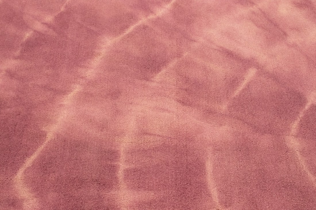 Deep Blush Tie-Dye 5X8 Hand-Tufted Modern Rug - 8