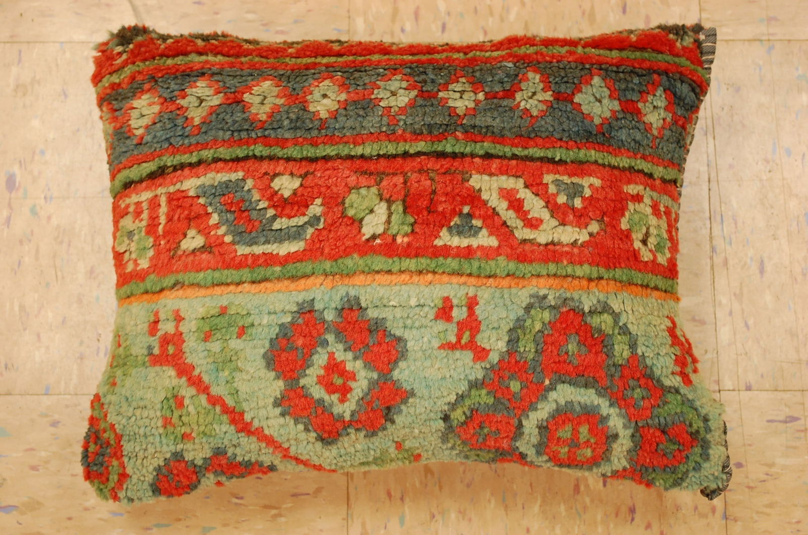 Hand-Made Pillow Cushion Rug 1'6" x 1' 8" (1 of 5)