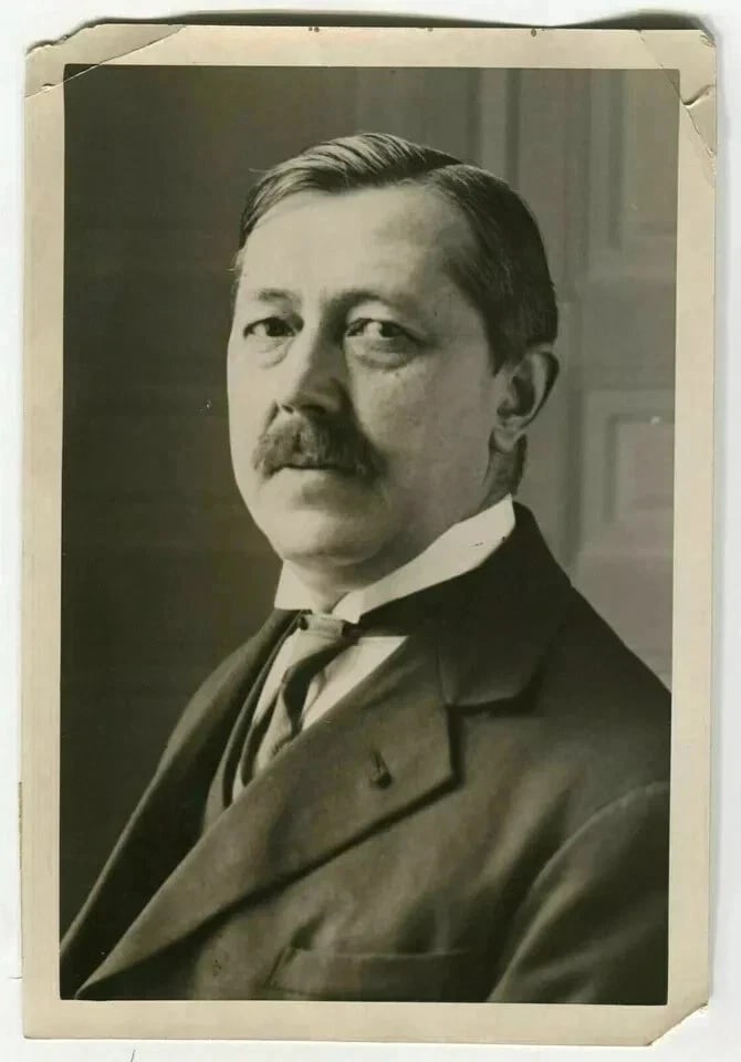 Portrait Politician Men - Vintage Photography Press c. 1930 x10 - 9