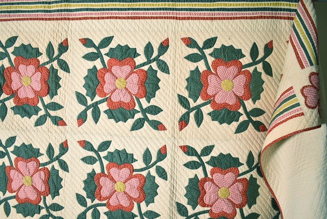 30's "Lancaster Rose" Applique Quilt - 9