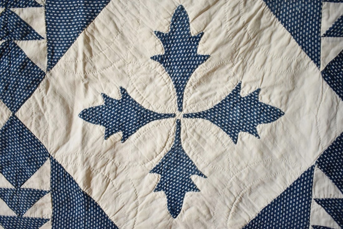 Rare 1850's Indigo Blue & White Quilt - 7
