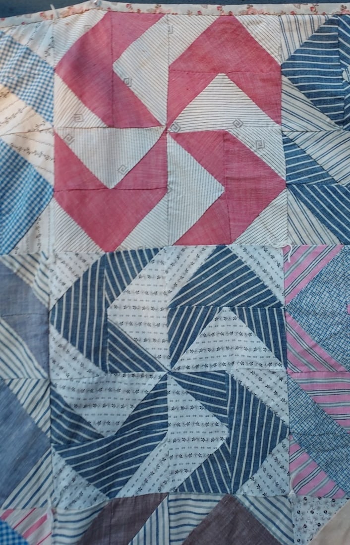 Pin Wheel Design Antique Quilt Heavy Weight 67 X 73 - 3