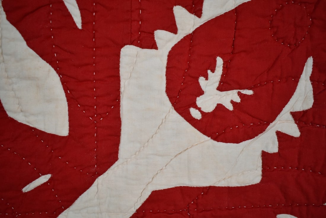 Rare 1890s Red & White Hawaiian Quilt - 5