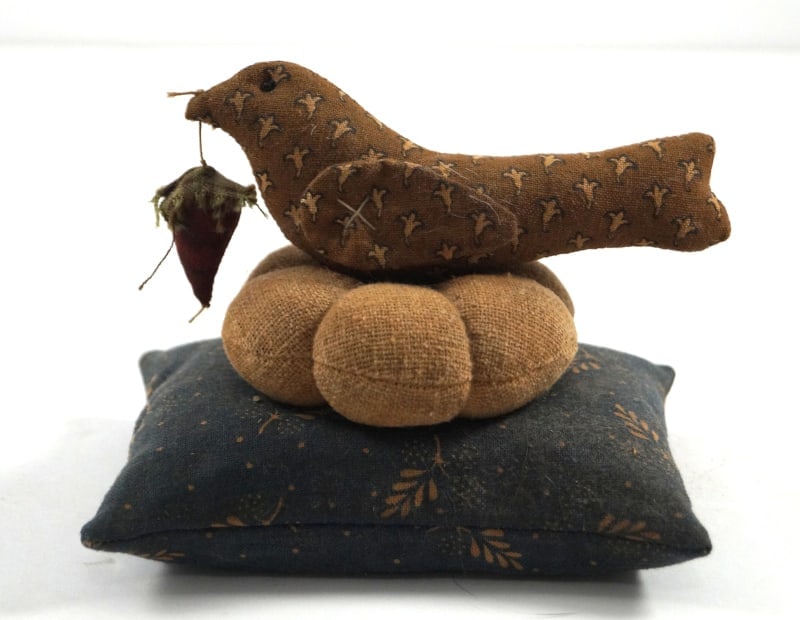 Antique Sewing Distelfink Bird Pin Cushion - 3