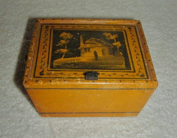 Small 19th C Trinket Box w/ Hand-Painted Lid - 6