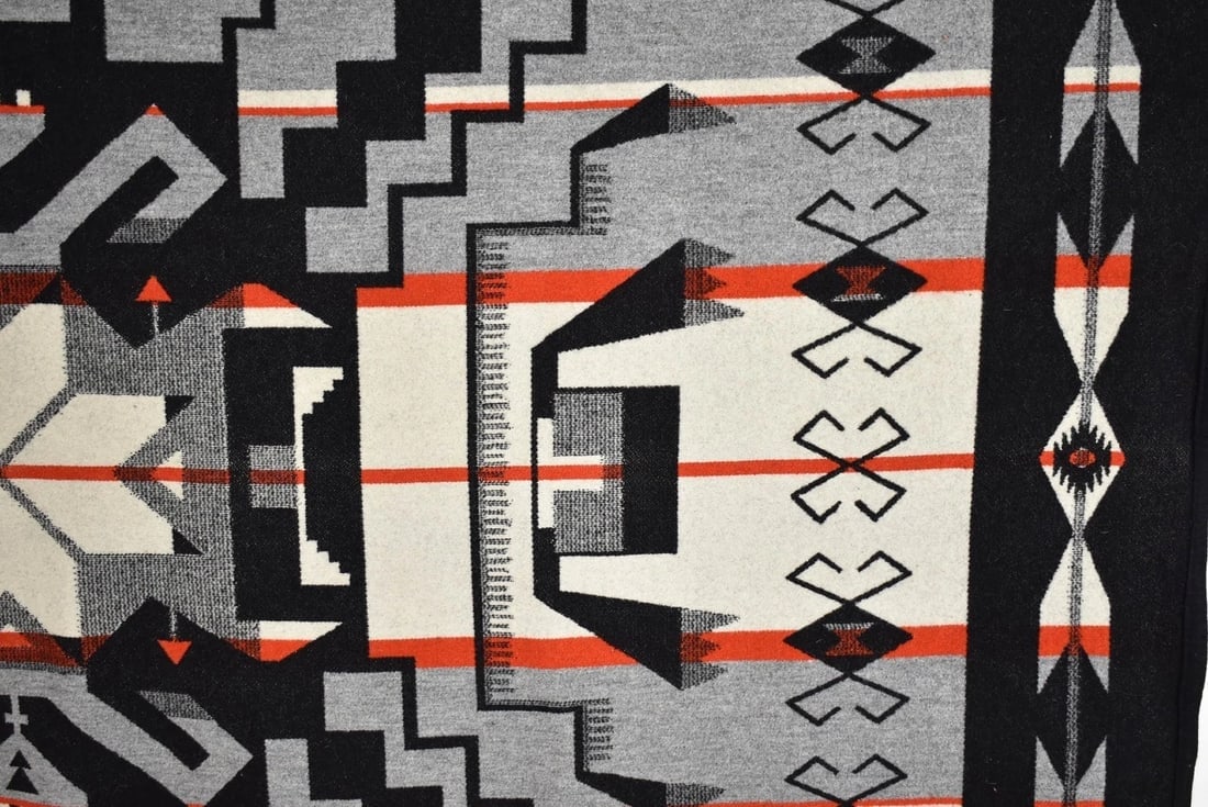 Vintage Pendleton Indian Blanket - 15