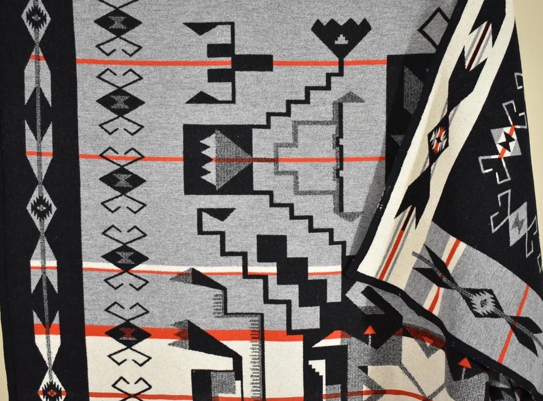 Vintage Pendleton Indian Blanket - 20