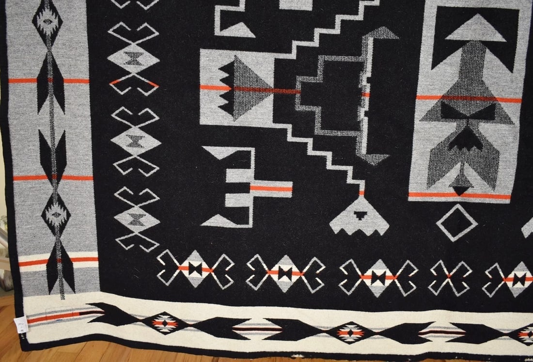 Vintage Pendleton Indian Blanket - 4