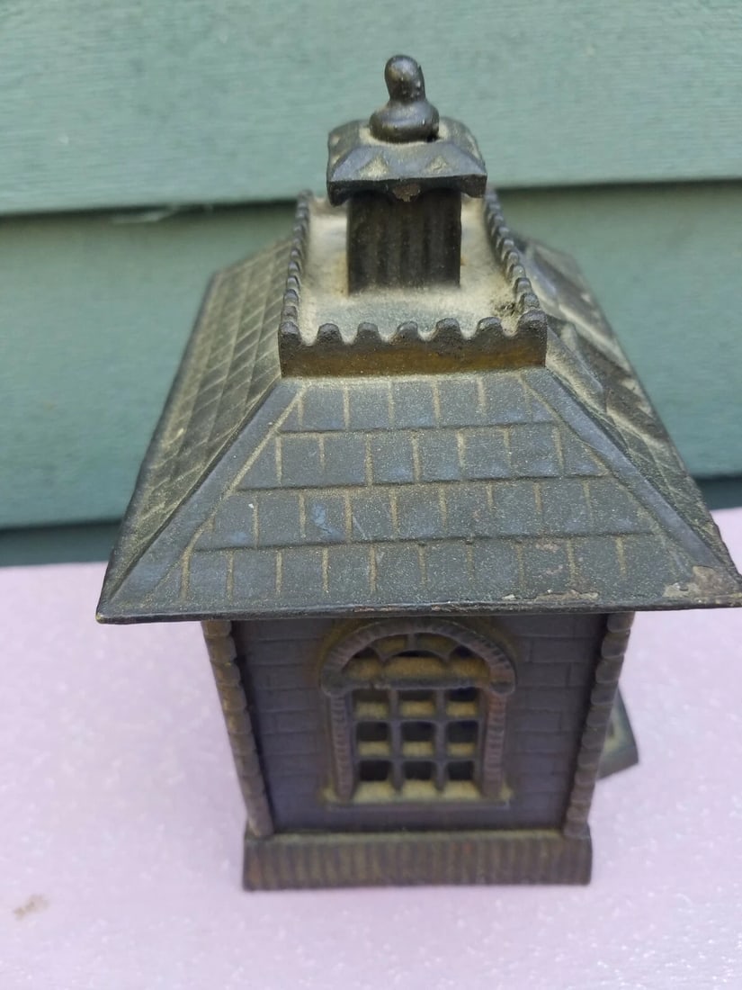 Figural state bank cast iron great original condition - 4