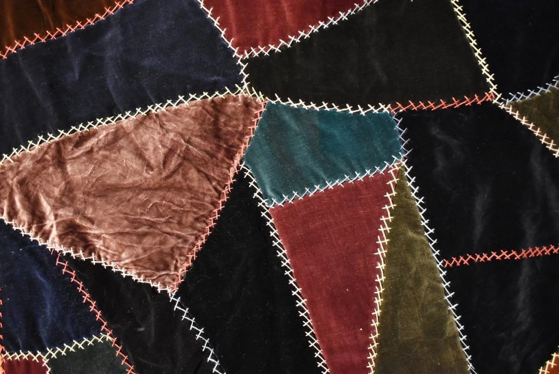 1910's Velvet Crazy Quilt - 4