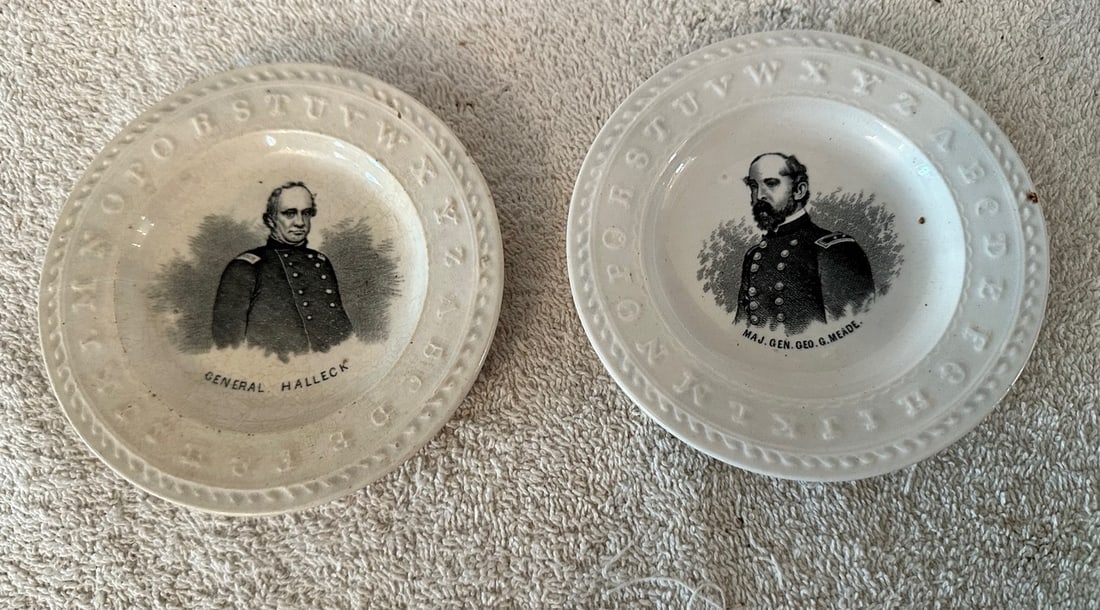 4 Staffordshire Civil War Kids’ Plates - 4