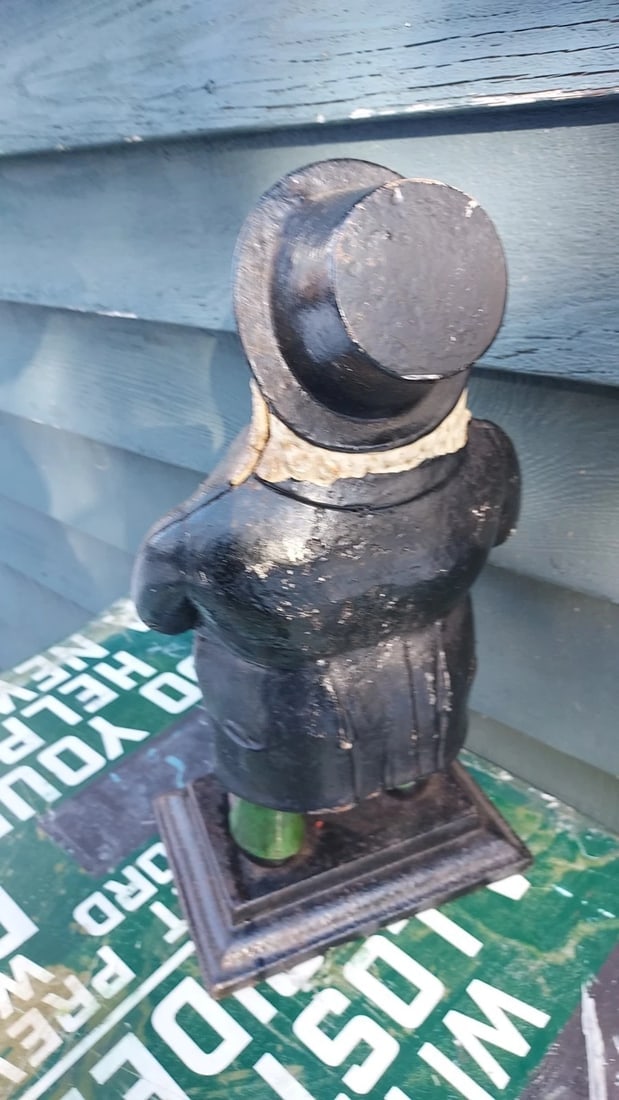 Antique Cast Iron Figural Clock Case John Bull blinking eye - 3