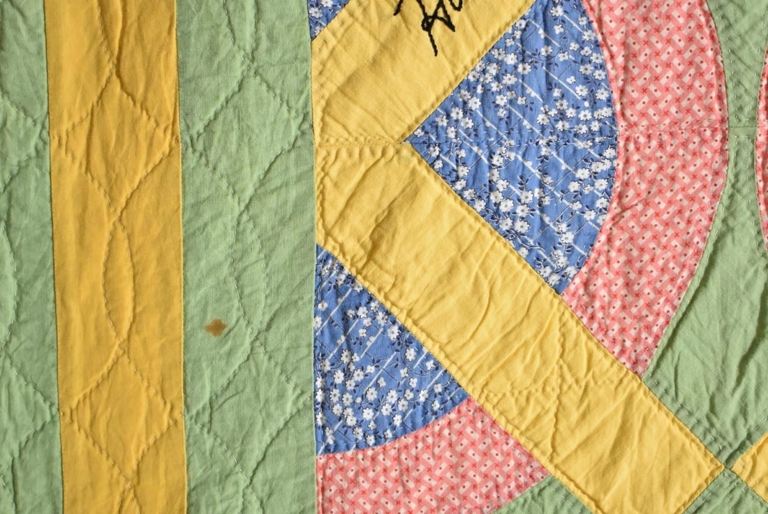 30's Art Deco Quilt dated "1936" - 10