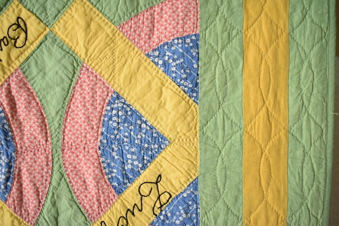 30's Art Deco Quilt dated "1936" - 8