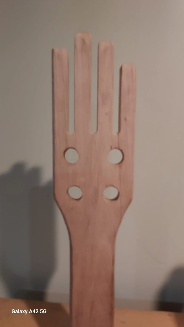 19th Century Glove Form Textile Mounted For Display - 3