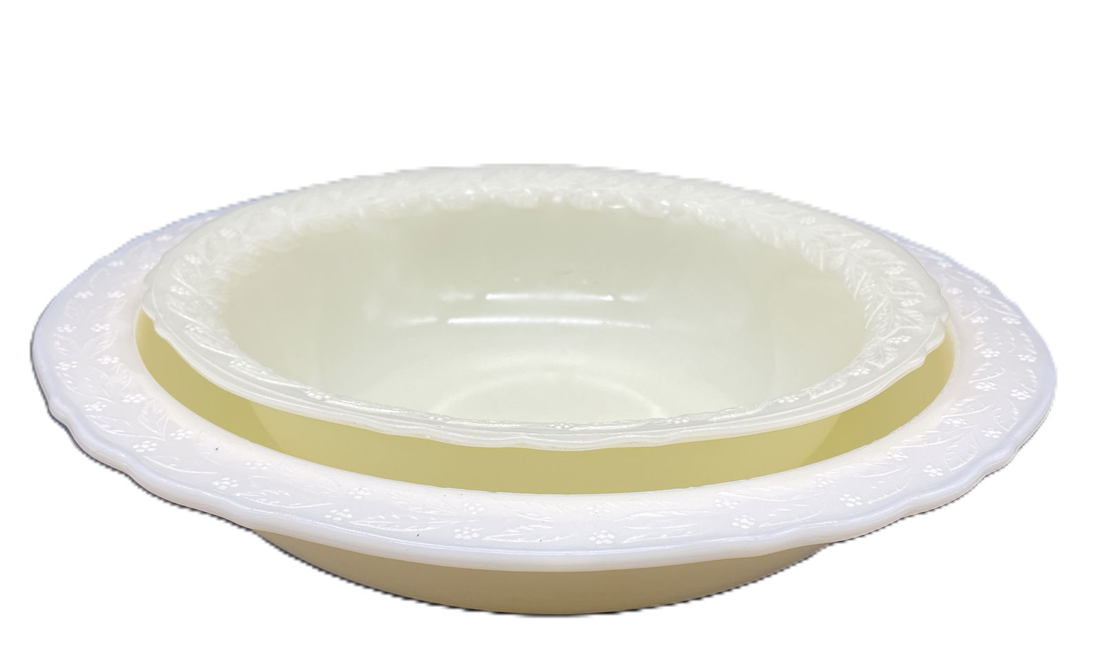 MCKEE Uranium CUSTARD LAUREL LEAF BOWLS - 2