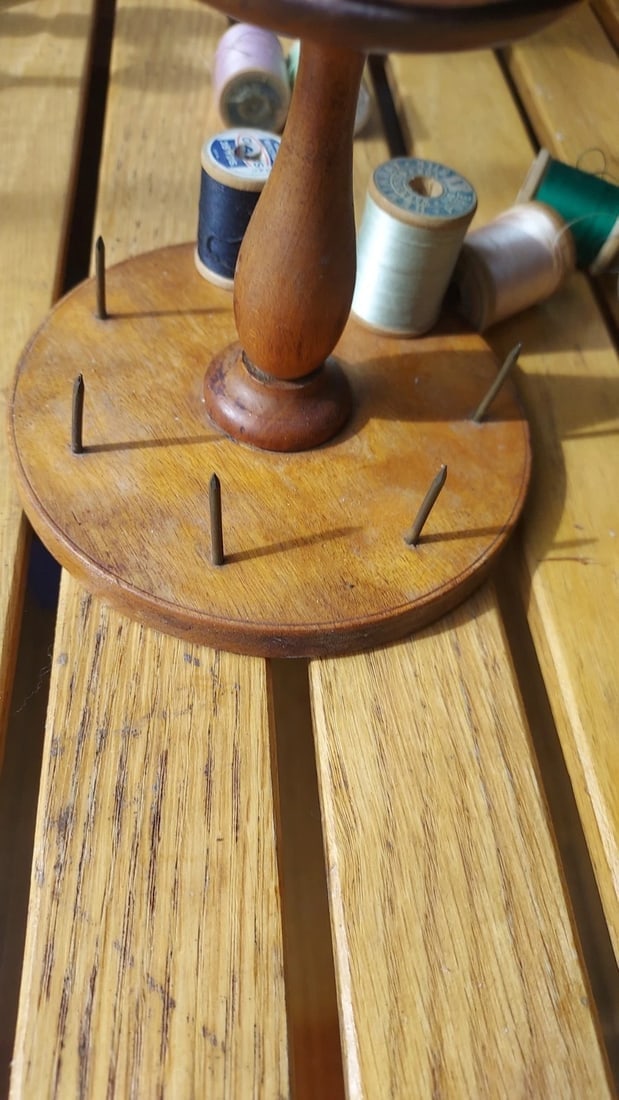 Antique Folk Sewing Organizer Round 1890 Pin Cushion - 3