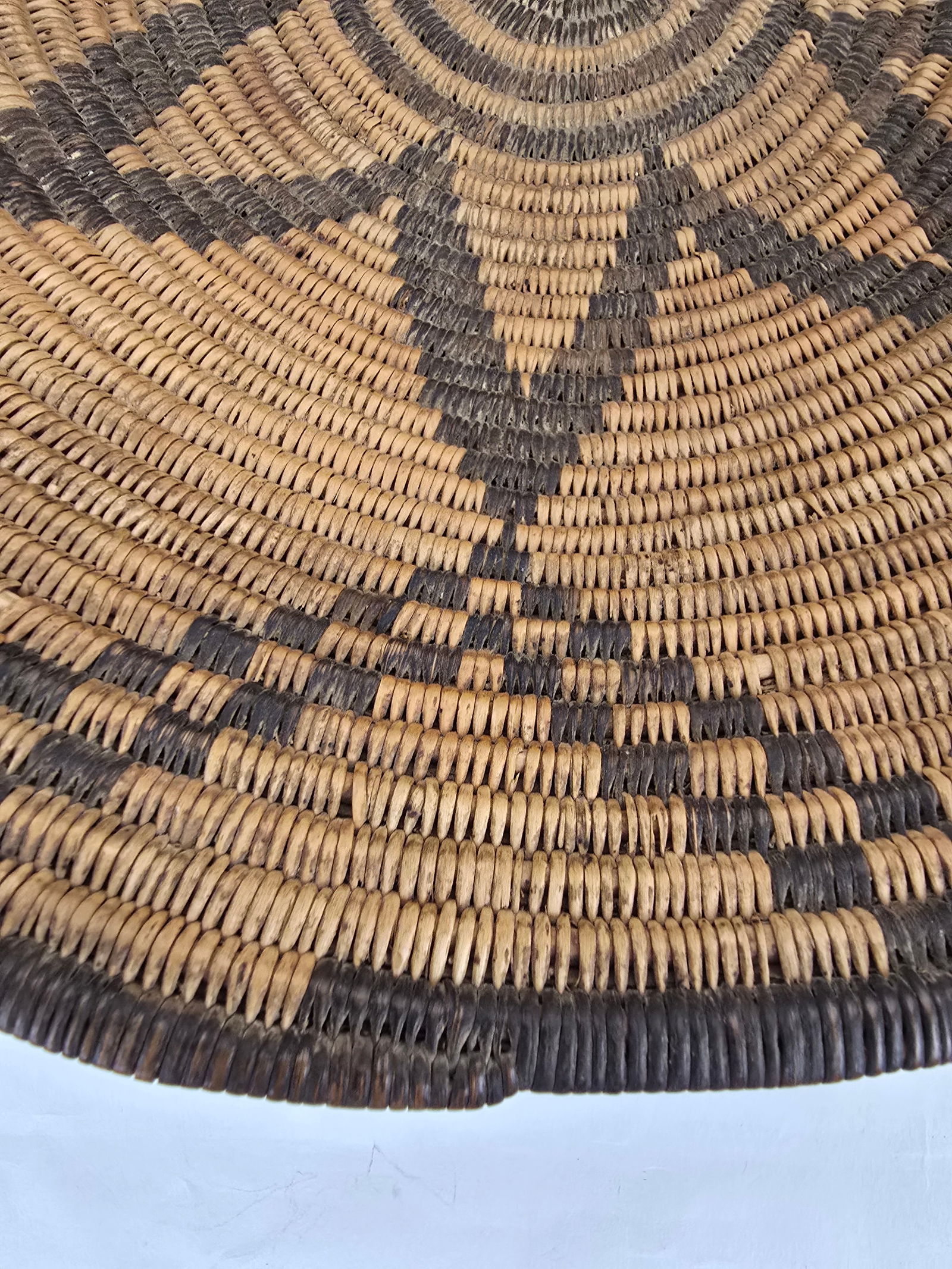 Early Apache basket (1 of 6)